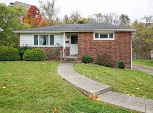 1241 Meadowlark Dr, Pittsburgh, PA 15243