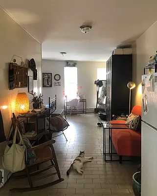 Rented by H L Dynasty Real Estate Corp | media 9