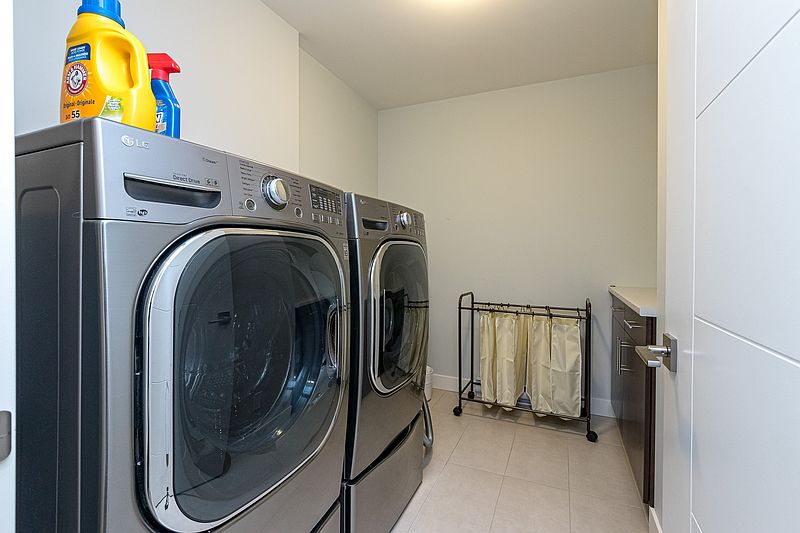 Saanich House for rent - 3 Bedrooms — photo 45