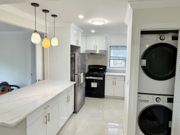(undisclosed Address), Bayside, NY 11361