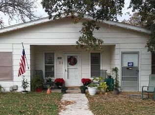 147 Peaceful Ln, San Antonio, TX 78264