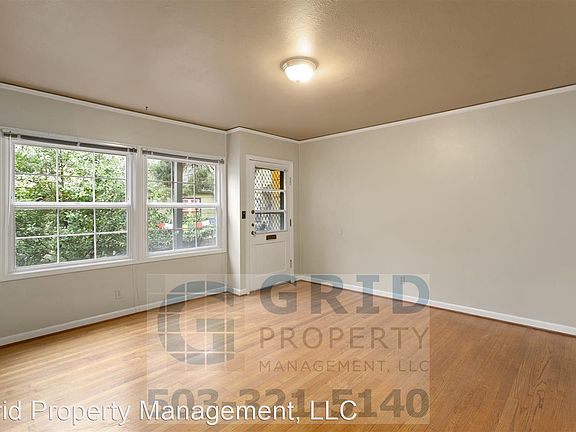 2nd image of 3512 SE 26th Ave #10456615