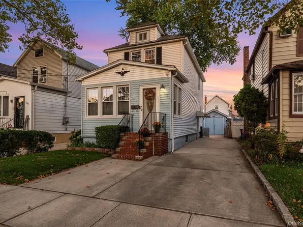 65 Haven Avenue, Valley Stream, NY 11580