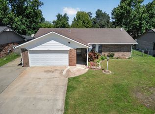 113 Magnolia Ave, Pryor, OK 74361