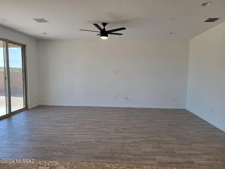 5595 S Adero Canyon Trl — Photo 2