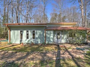 201 Woodland Cir, Bristol, TN 37620