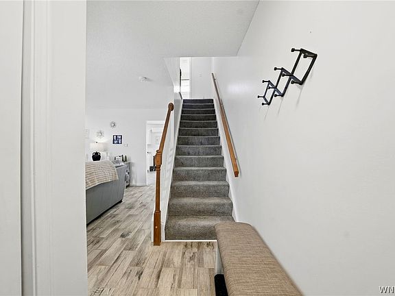 5th image of 3991 Big Tree Rd