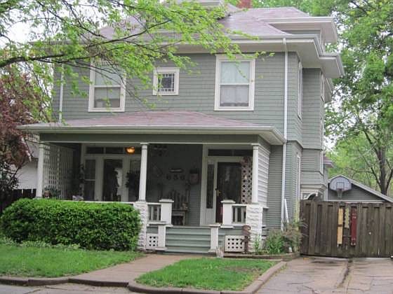1st image of 656 Highland Ave