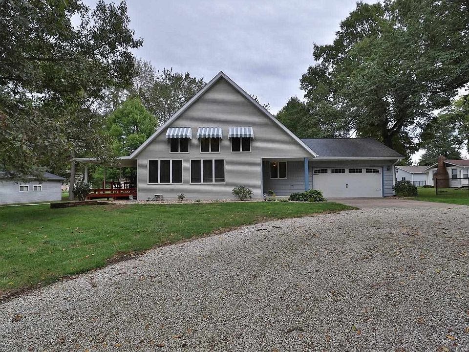 1st image of 10814 College Ct