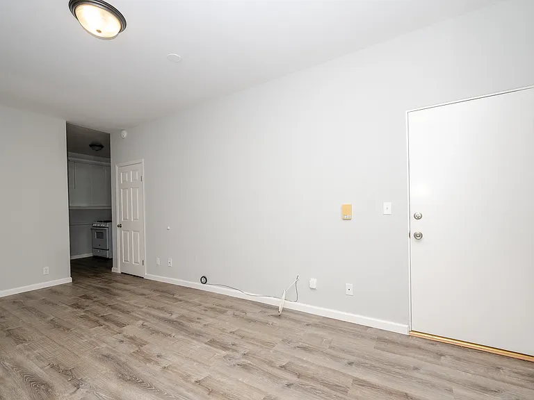 2600 45th Ave #A — Photo 8