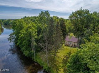 17793 Rapids Dr, Hersey, MI 49639