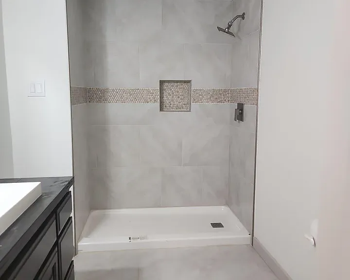 1402 Eugene Ave — Photo 5