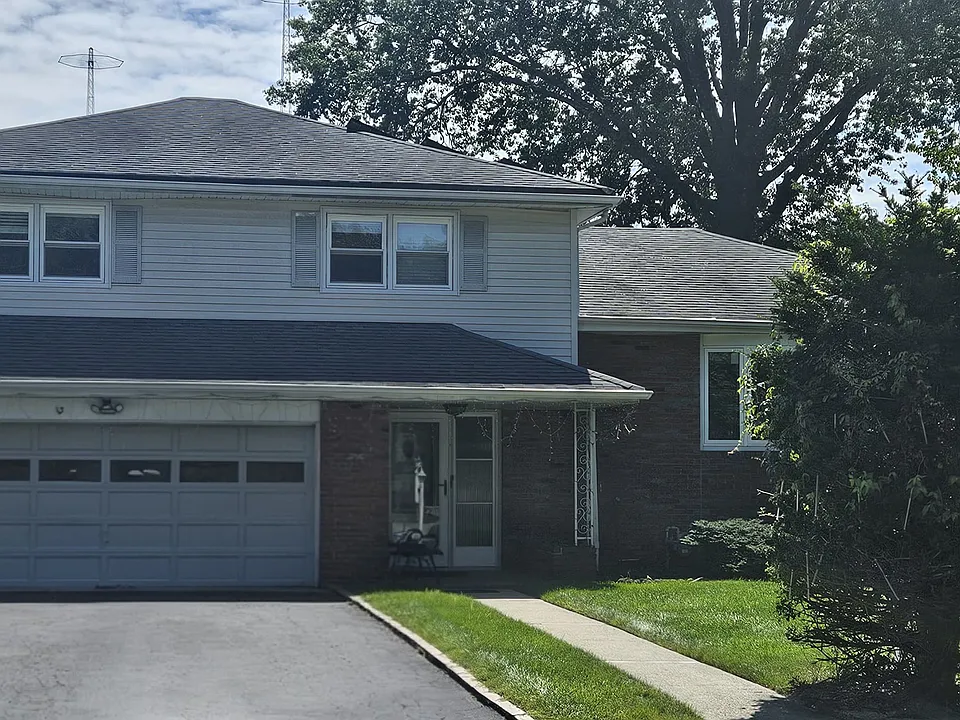 65 Daniels Dr