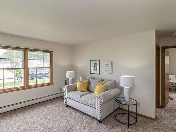 3rd image of 2721 Luther Dr Unit 7