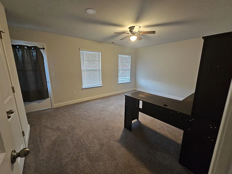 282 Juniata Loop — Photo 17