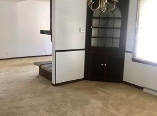 705 Hayes Ave, Racine, WI 53405