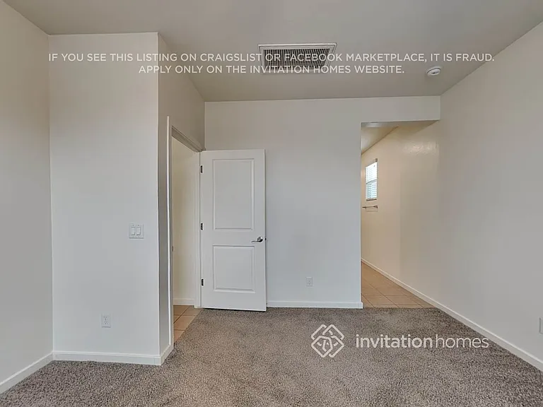 4224 W Coneflower Ln — Photo 8