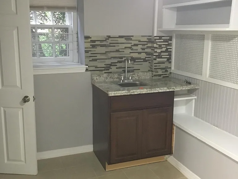6327 Lancaster Ave #A — Photo 3