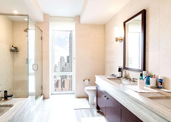 Rented by BLU Real Estate | media 11