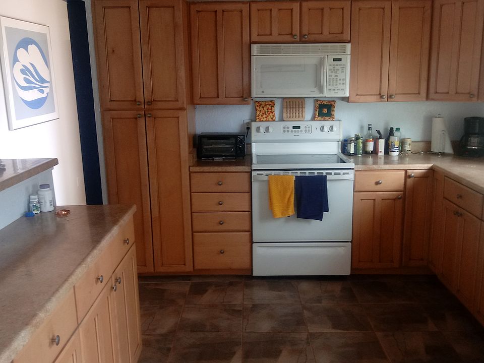 2nd image of 7004 N Via Camello Del Sur Unit 30
