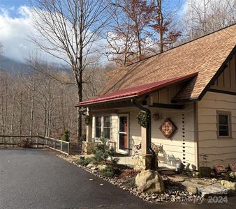 15 Miners Trace Rd, Burnsville, NC, 28714