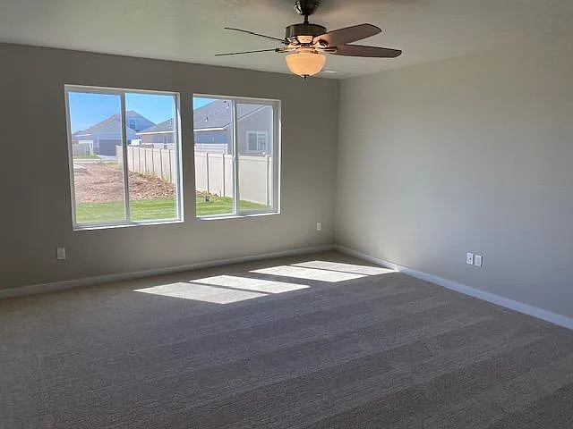 4465 W Silver Riv — Photo 3