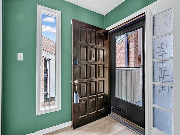 5th image of 376 Merrimac Trl APT 124