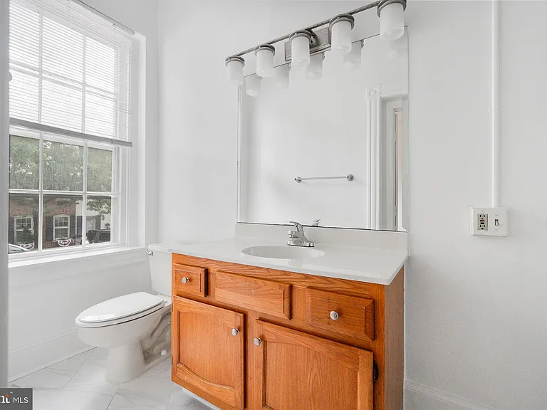 1530 34th St NW — Photo 19