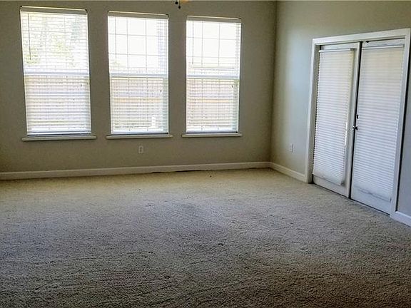 2nd image of 1221 Bradwell Dr #12B