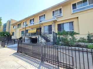5446 Sierra Vista Ave #B, Los Angeles, CA 90038