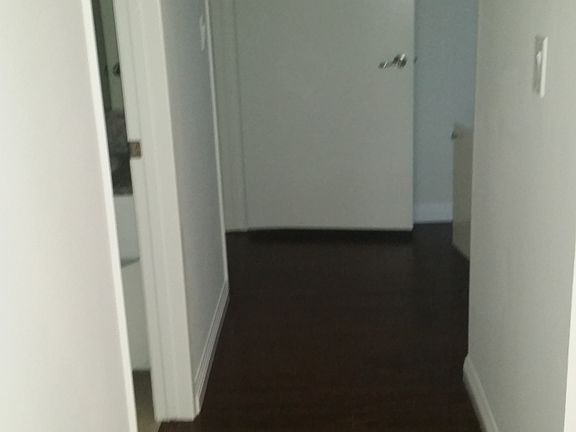 5th image of 226 E Elmwood Ave APT G