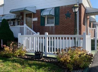 929 Kingsman Rd, Upper Chichester, PA 19061