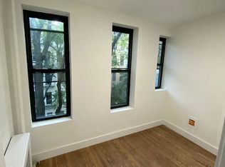 310 E 93rd St #4E1, New York, NY 10128