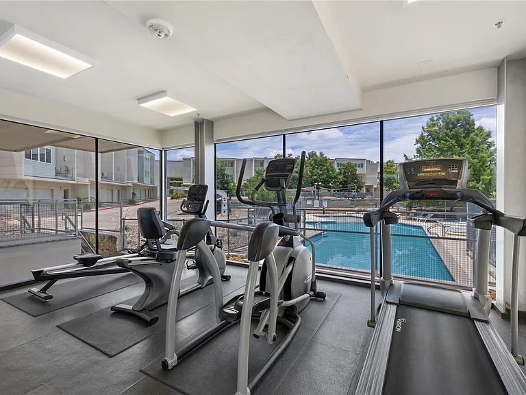 604 N Bluff Dr #225 — Photo 28
