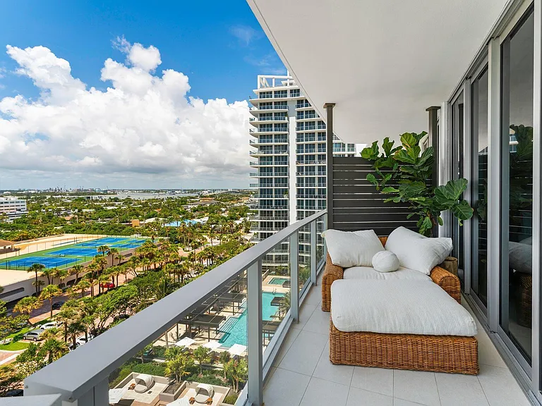 3100 N Ocean Dr #H-1006 — Photo 28