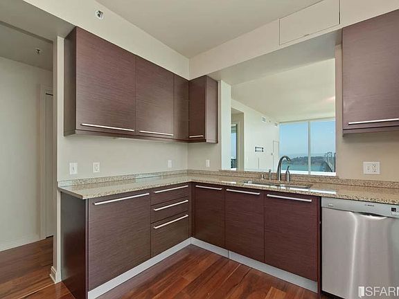 5th image of 425 1st St Unit 3802