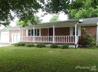5 Plum St, Stanton, KY 40380