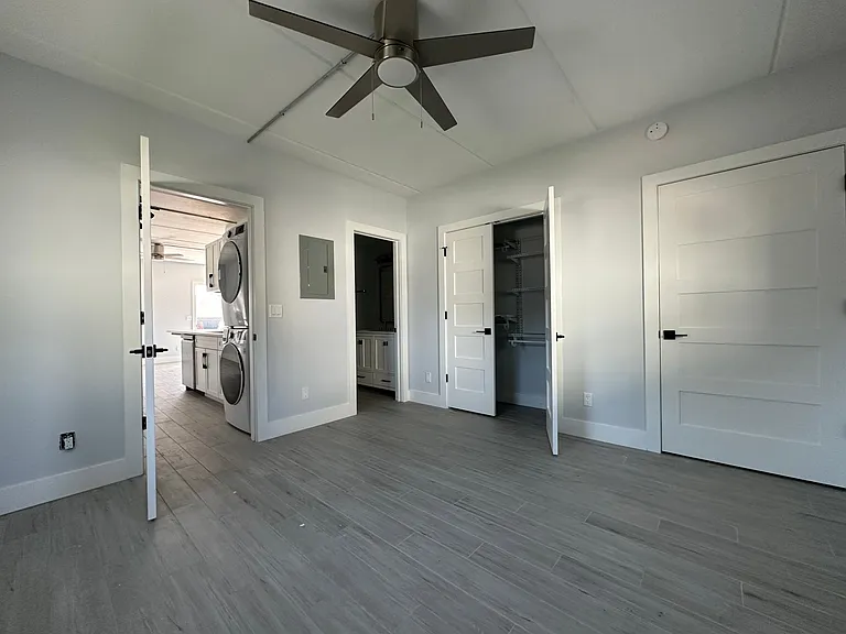 209 Sailfish Dr E — Photo 7