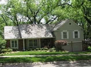 8940 Maple Dr, Overland Park, KS 66207