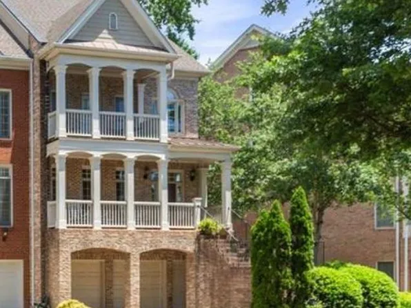 1436 Wembley Ct, Atlanta, GA 30329