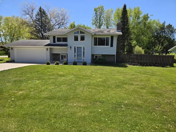 5631 Riveredge Rd, Waunakee, WI 53597