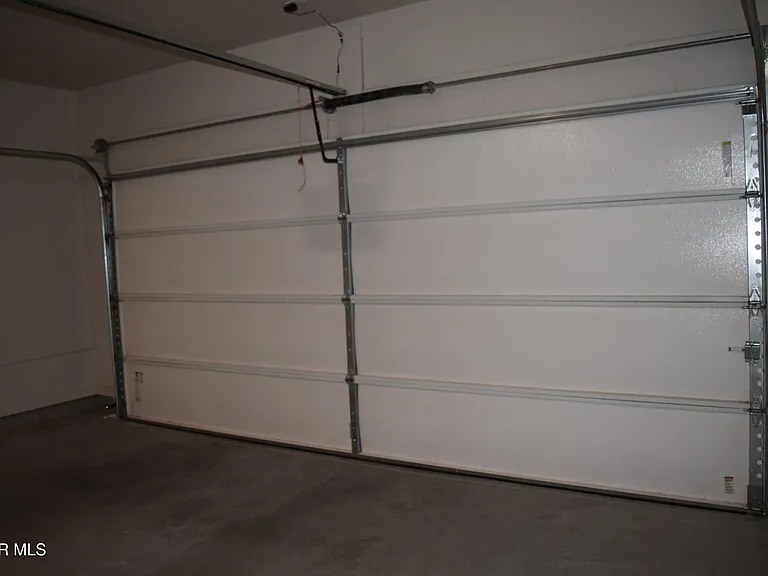 355 Sol Ct — Photo 34