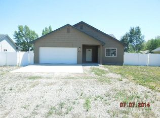 310 Camas Ave, Fairfield, ID 83327