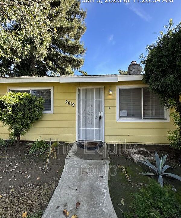 1st image of 2019 E Walnut Ave