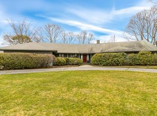 97 Phillips Ave, Swampscott, MA 01907