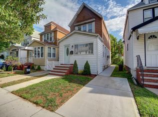 9017 213th St, Jamaica, NY 11428