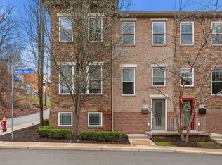 419 Wyola St, Pittsburgh, PA 15211