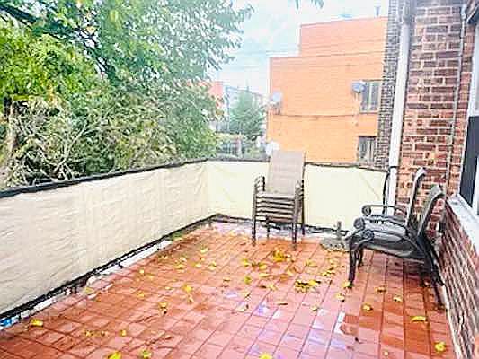 1st image of 2838 48th St #2