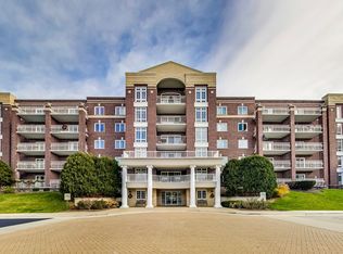 7051 W Touhy Ave APT 510, Niles, IL 60714