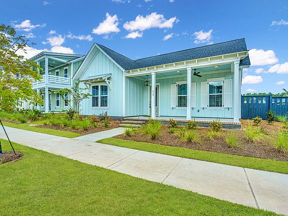 2nd image of 410 Alto Ln